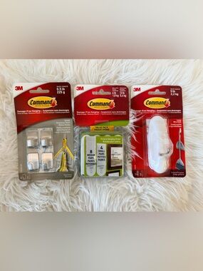 💫10/$25 • Command 3M White Damage-Free Hanging Strips & Hooks Value Pack